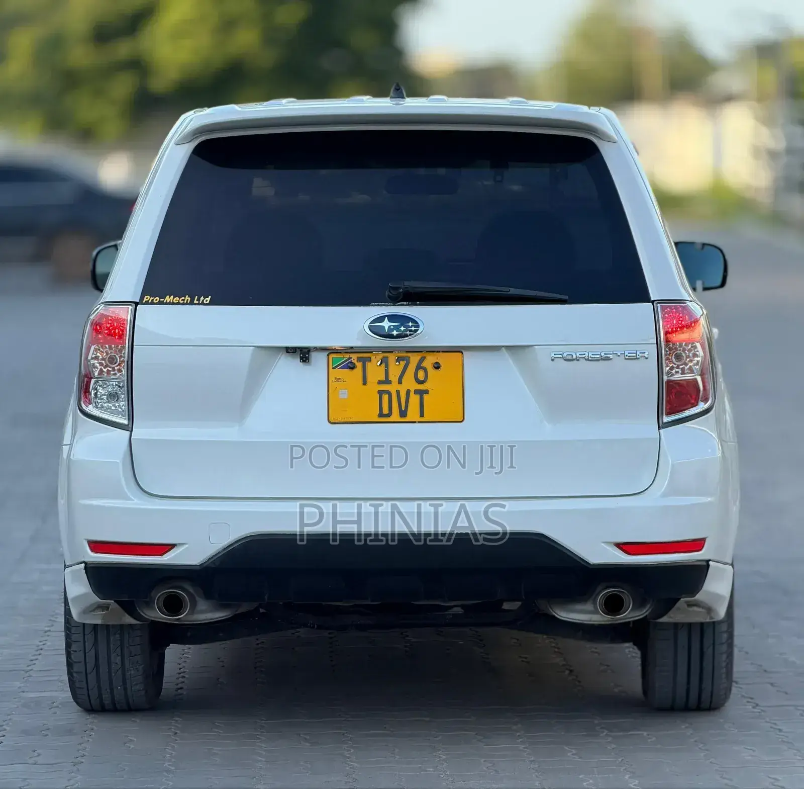 Subaru Forester 2009 White