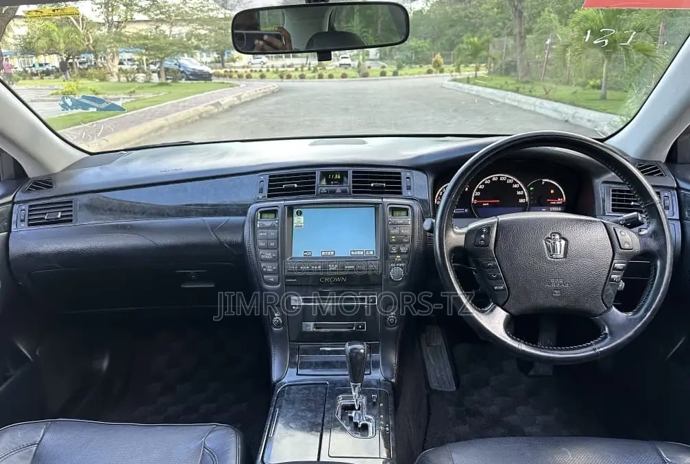 Toyota Crown 2007 Black