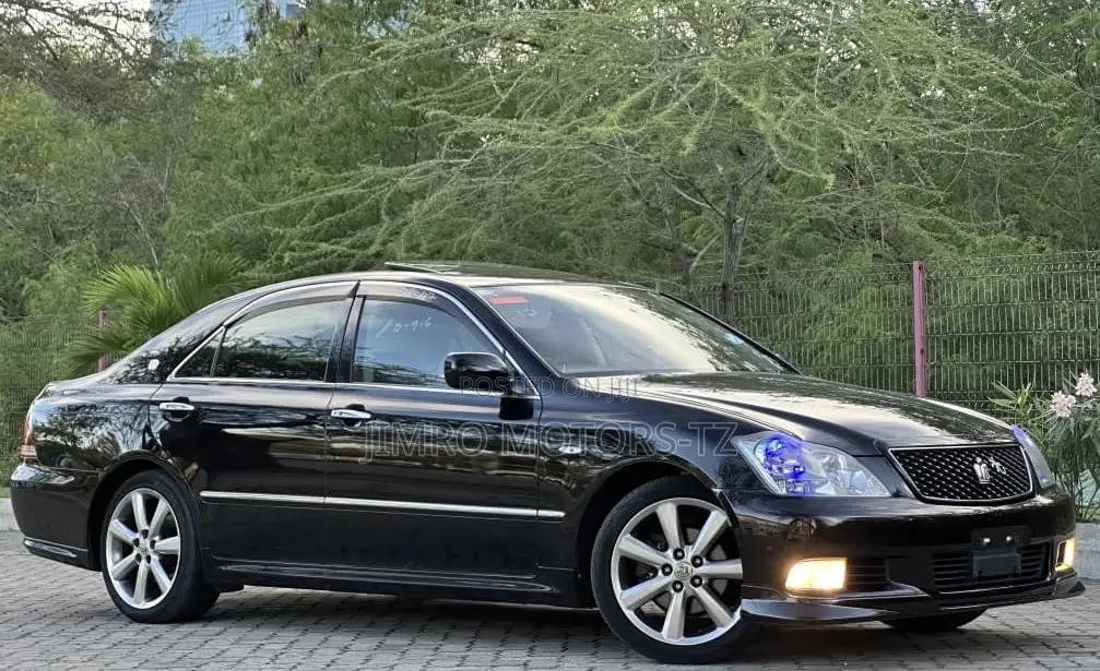 Toyota Crown 2007 Black