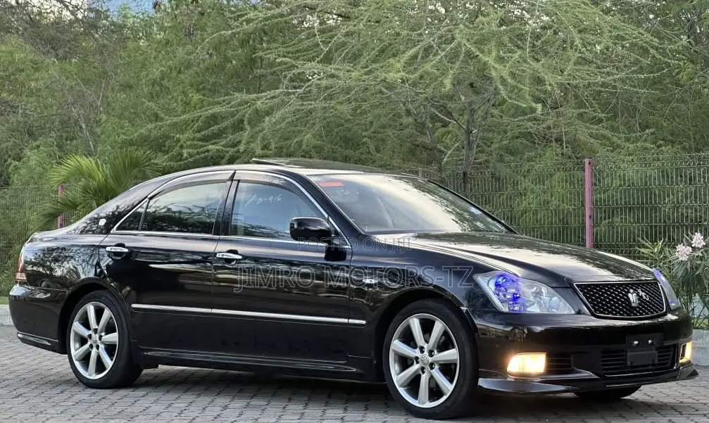 Toyota Crown 2007 Black