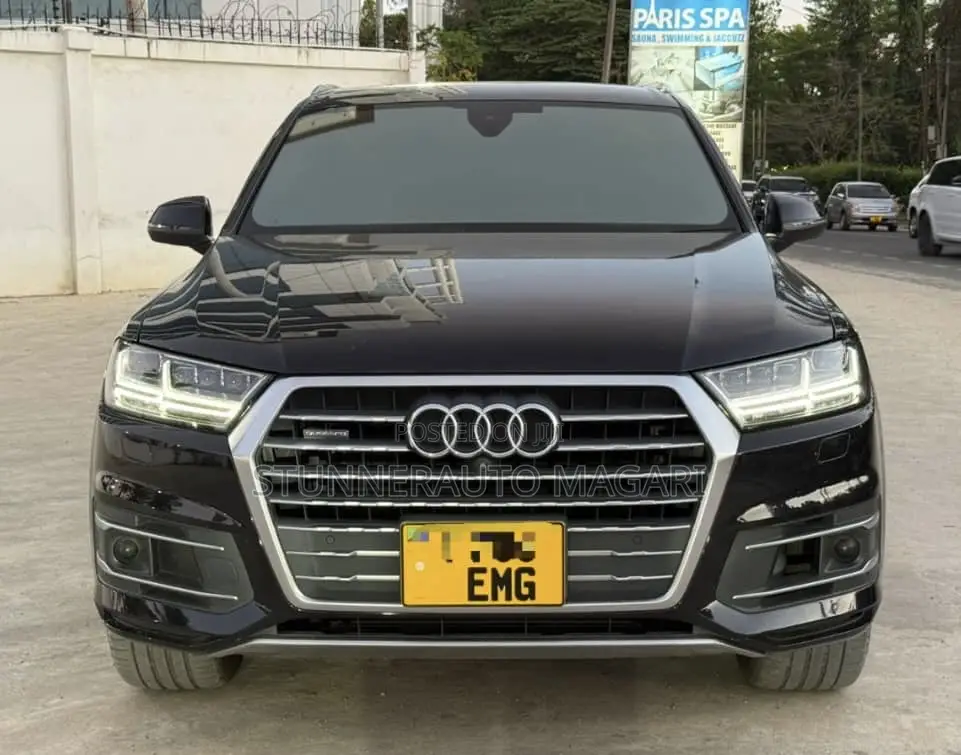 Audi Q7 2018 Black