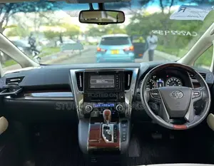 Toyota Alphard 2015 White
