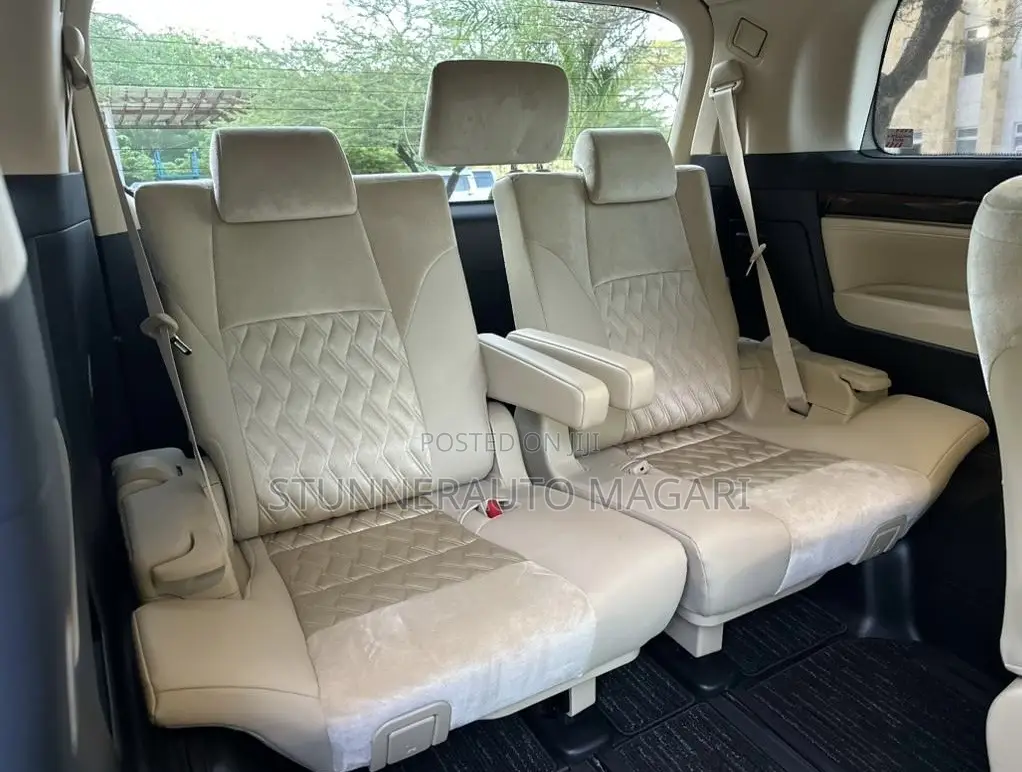 Toyota Alphard 2015 White