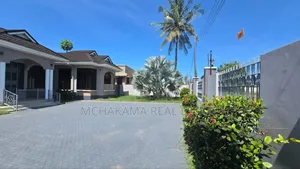 4bdrm House in Mchakama Real Estate, Mbweni for sale