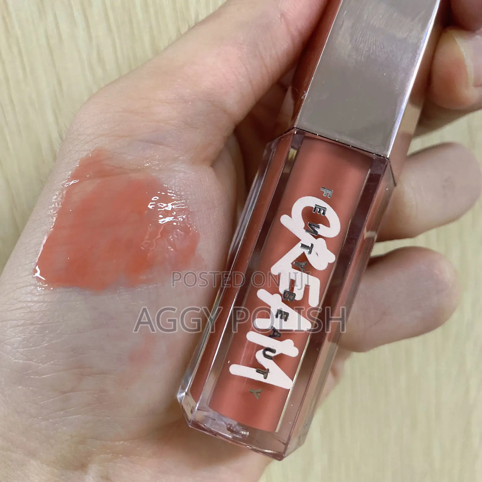 Fenty Beauty Gloss Bomb Cream