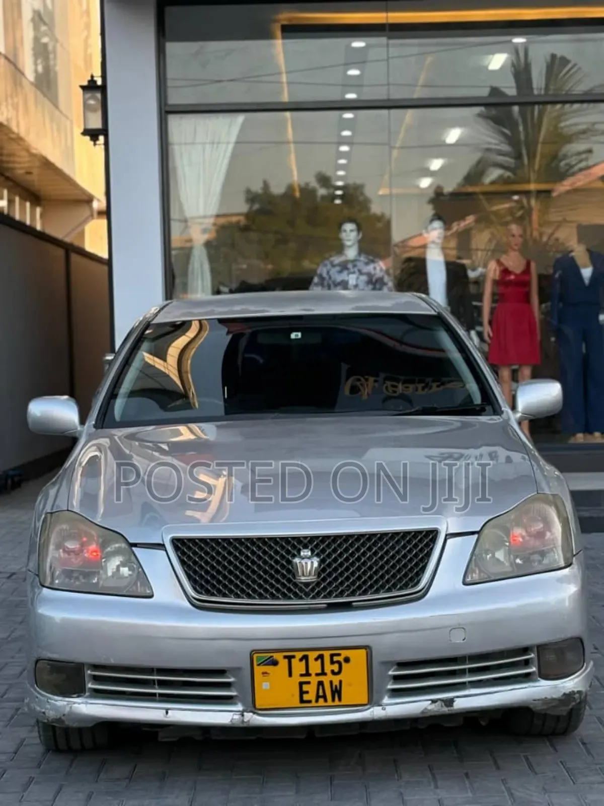 Toyota Crown 2004 Silver