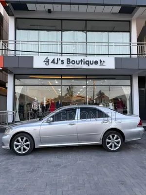 Toyota Crown 2004 Silver