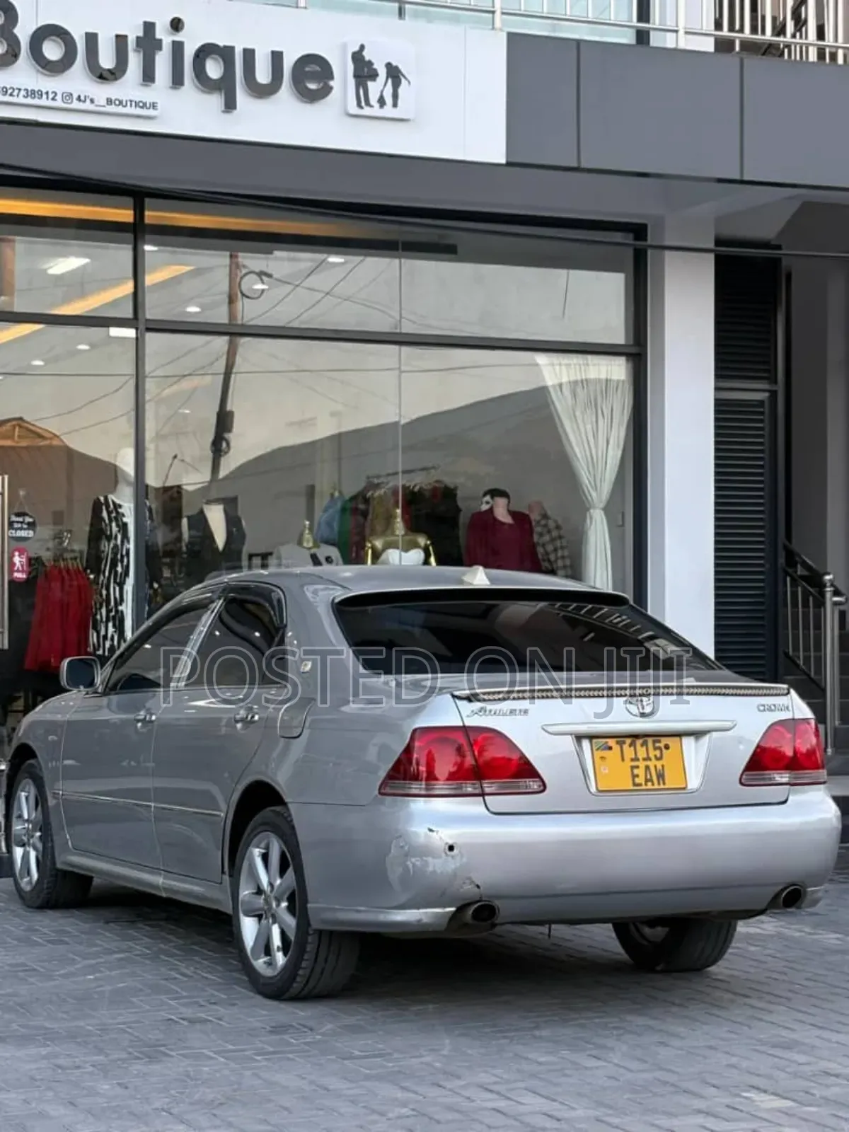 Toyota Crown 2004 Silver