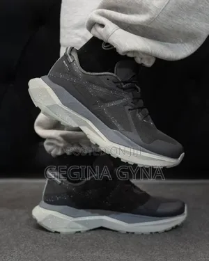 Original Sneakers Available Karibuni Sanaa