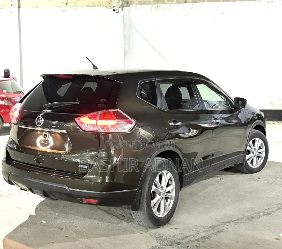Nissan X-Trail SV Premium 2014 Green