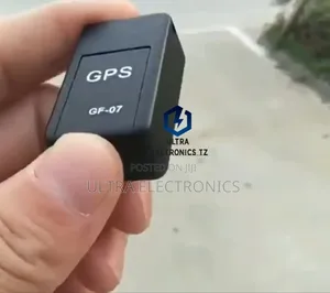 Powerful Mini GPS Tracker/ Locator Is a Lifesaver
