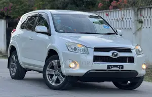 Toyota RAV4 2013 White