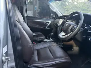 Toyota Fortuner 2017 Gray