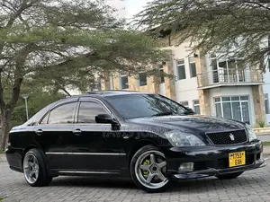 Toyota Crown 2006 Black