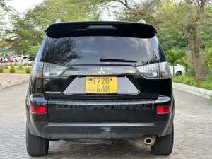 Mitsubishi Outlander 2008 Black
