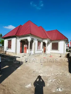 3bdrm House in Msongola, Ilala for sale