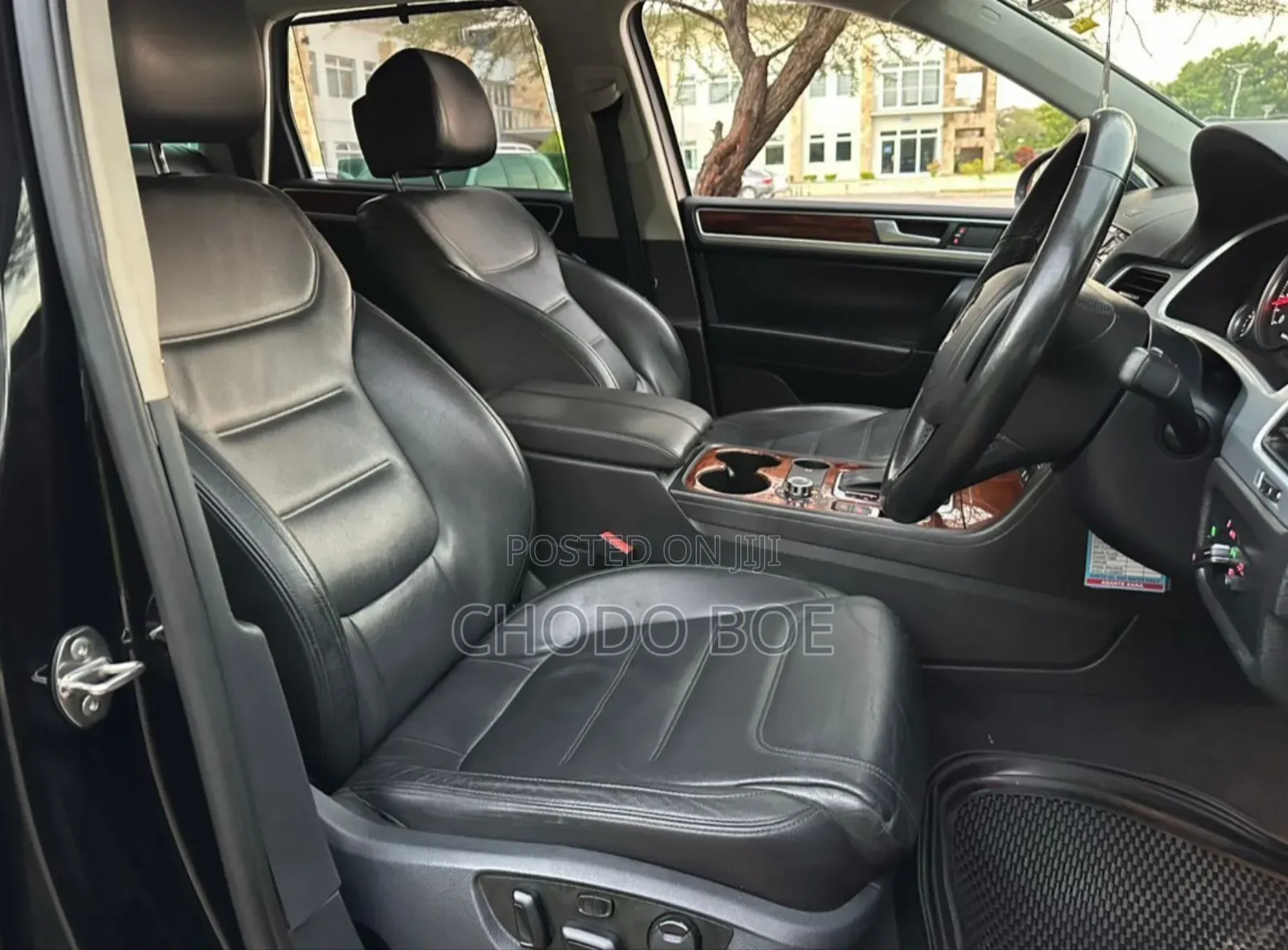 Volkswagen Touareg 2013 Black