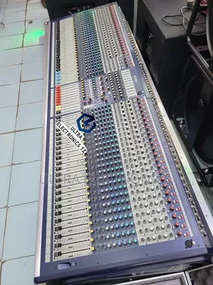 Gb8 Soundcraft Professional Powerful Music Mixer 48ch Njia 48