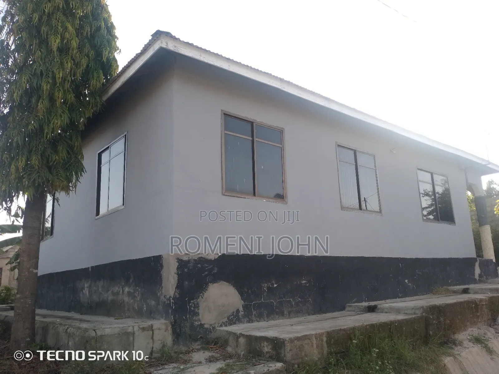 3bdrm House in Tanzania Daresalaam, Ilala for sale