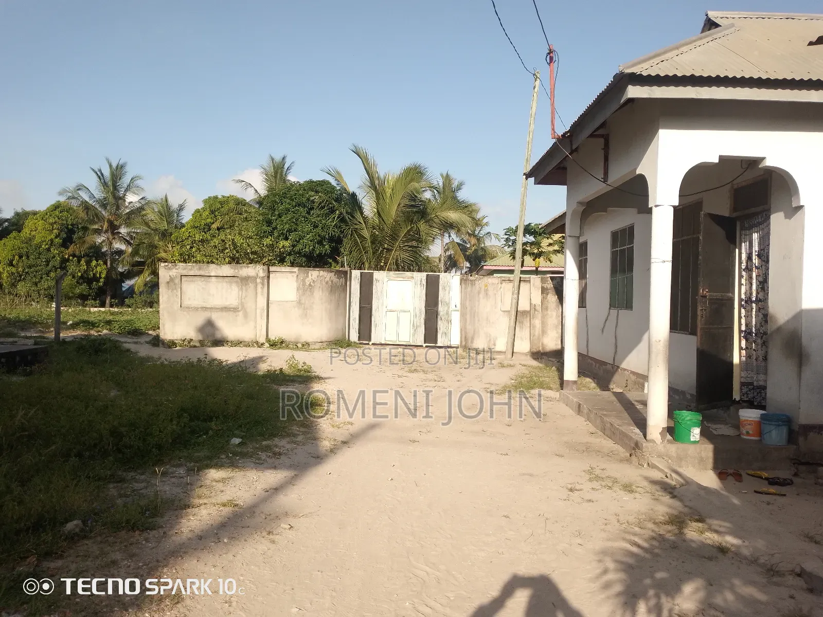 6bdrm House in Tanzania Daresalaam, Ilala for sale