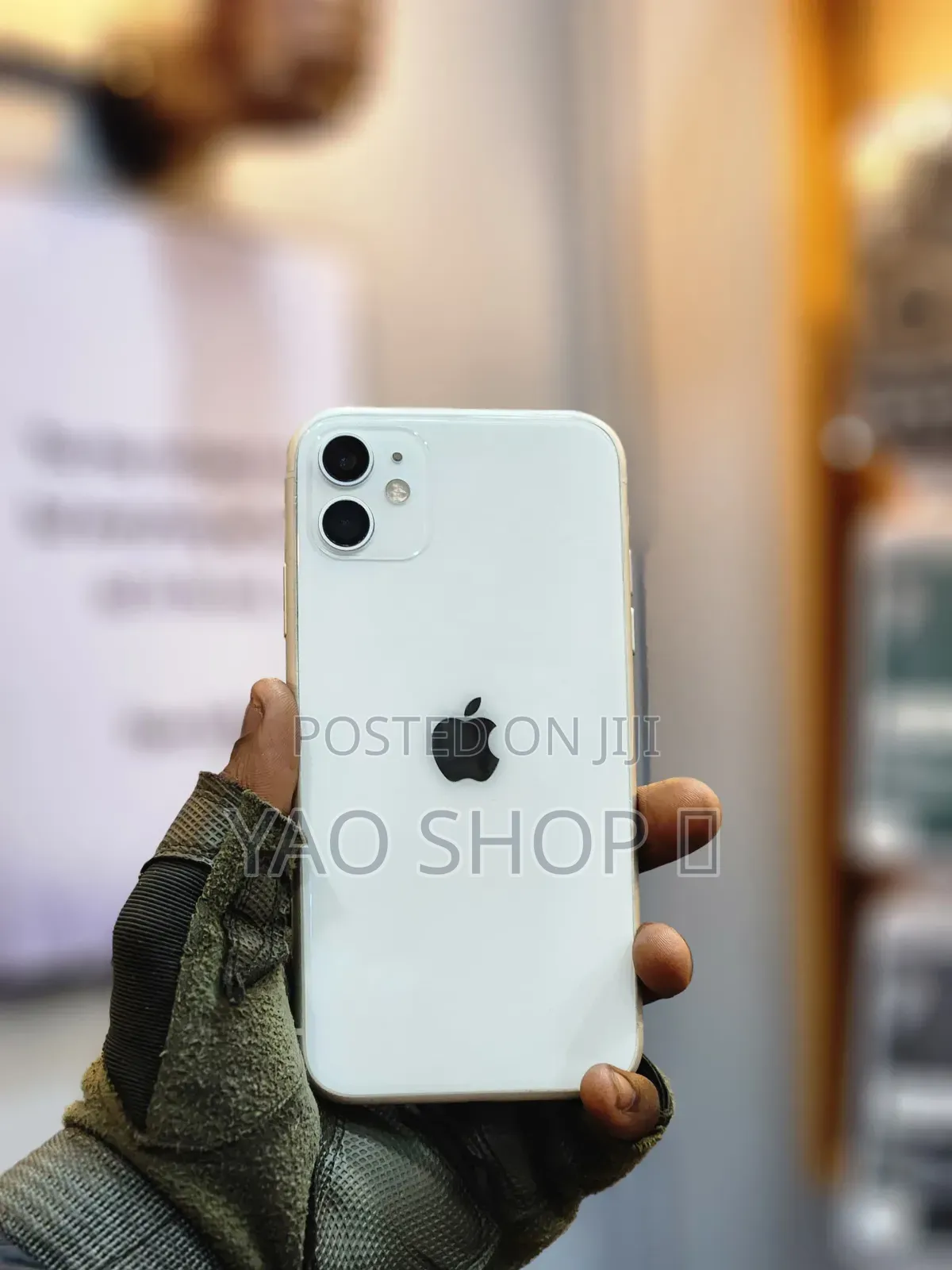 Apple iPhone 11 64 GB White