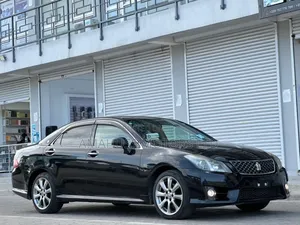 Toyota Crown 2009 Black