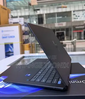 New Laptop HP OmniBook Ultra Flip 14" 32GB Intel Core Ultra 9 SSD 2T