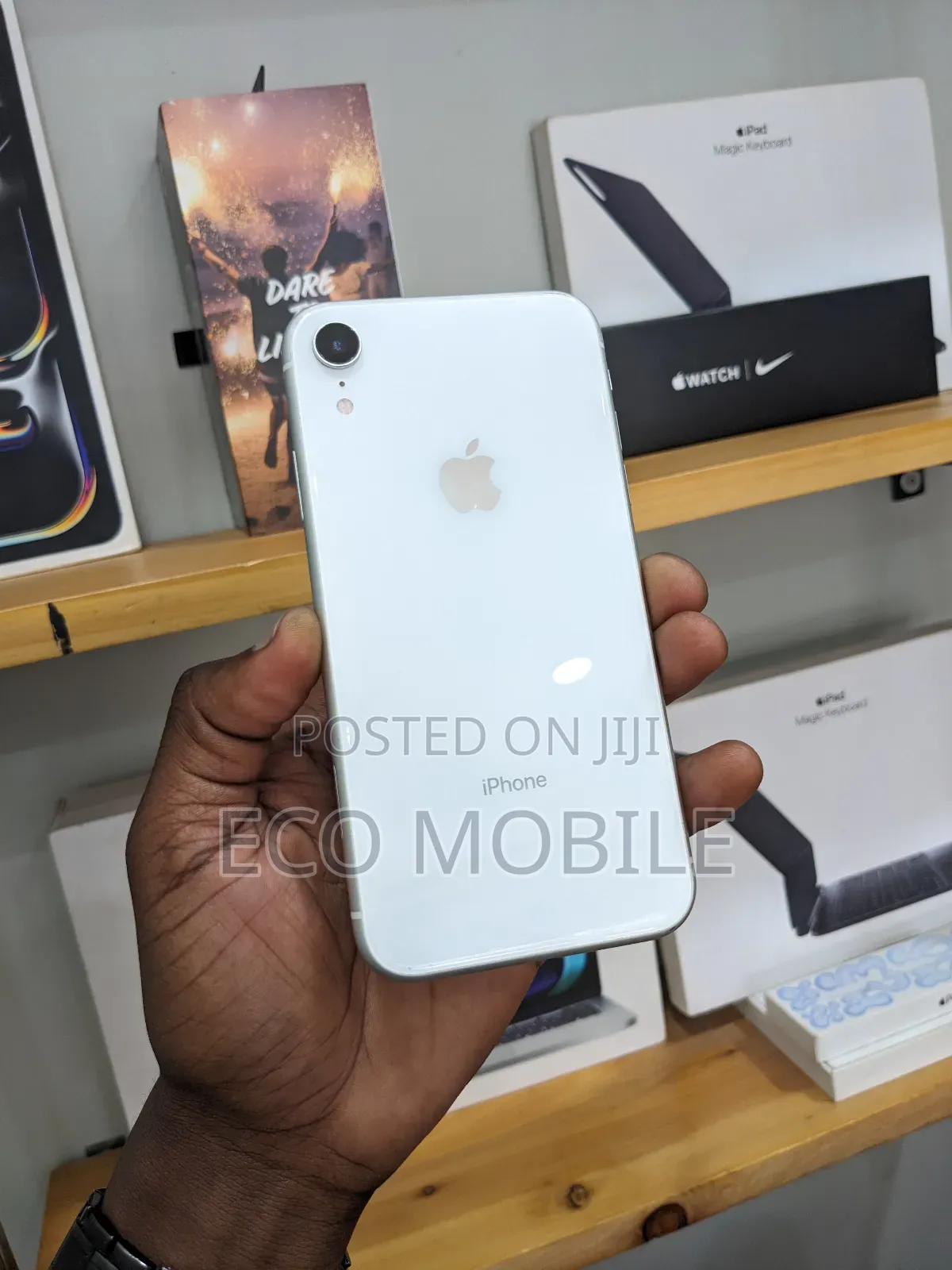 Apple XR 128 GB White