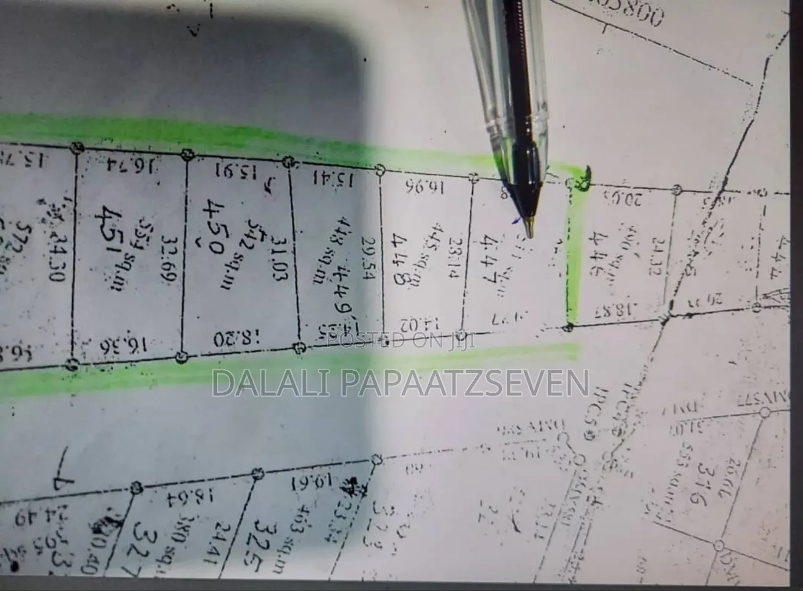 Kiwanja Chenye Ukubwa Wa SQMT 447 Kinauzwa Kipo Bunju a Na Kina Hati