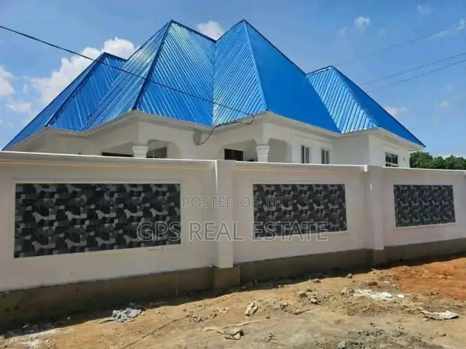 4bdrm House in Chamazi, Temeke for sale