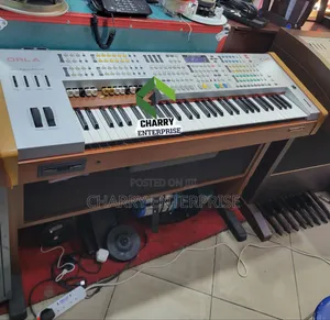 Orla Gt8000 Compact Organ Cabinet Design Keyboard Kinanda Cha Kanisani