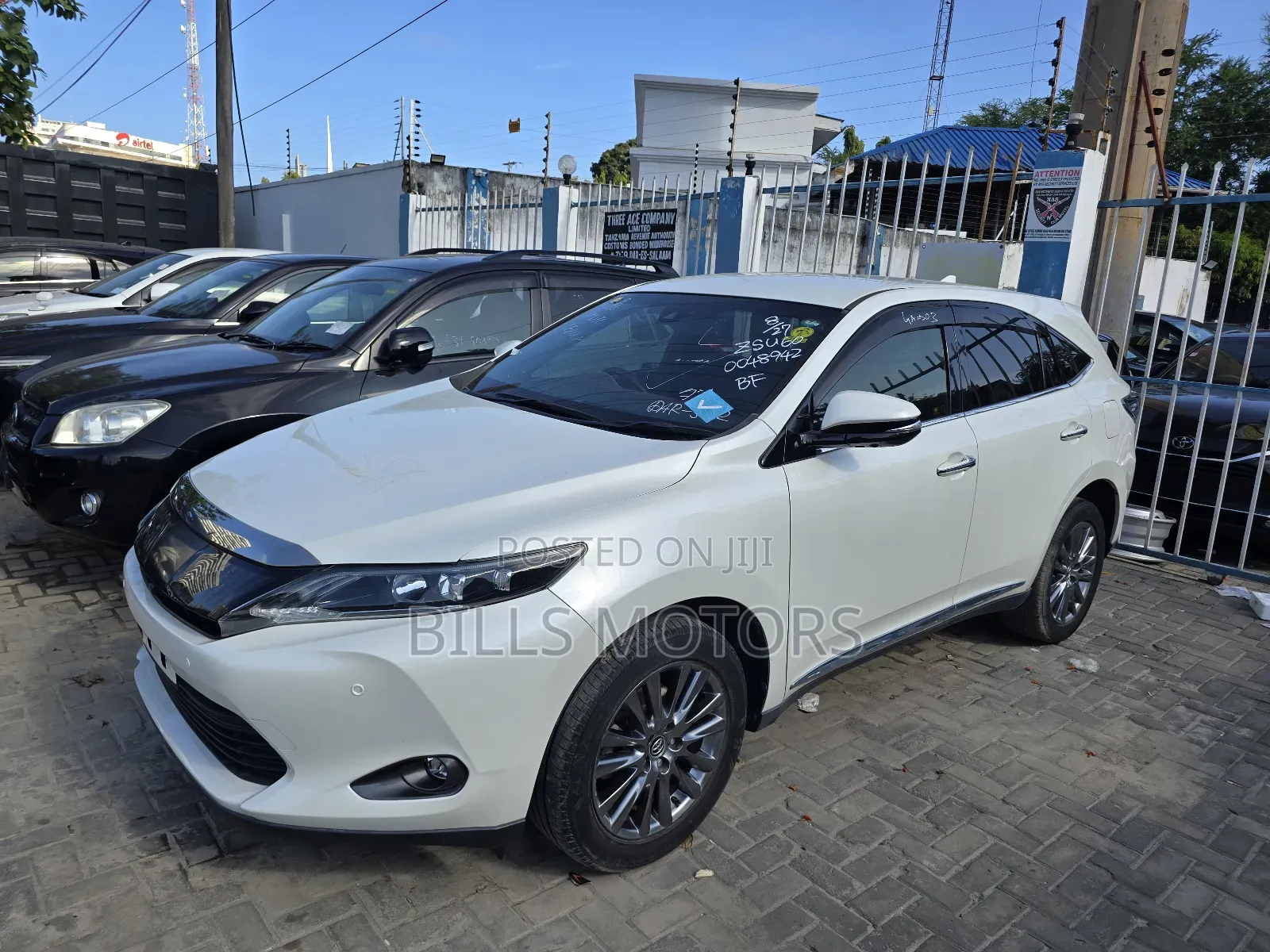 Toyota Harrier 2015 White
