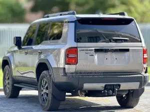 Toyota Land Cruiser Prado 2024 Gray