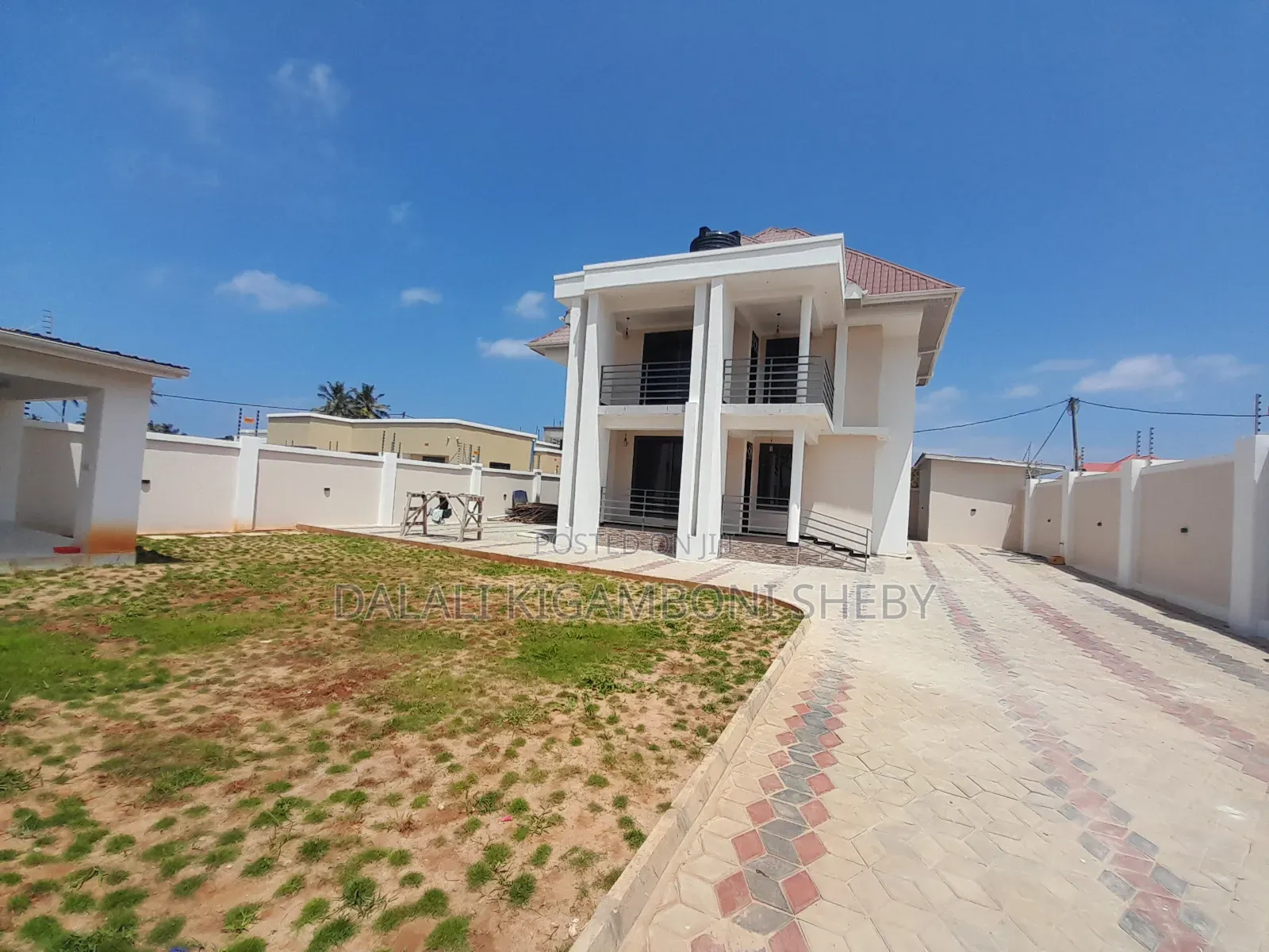 5bdrm House in Kigamboni Kisota for sale