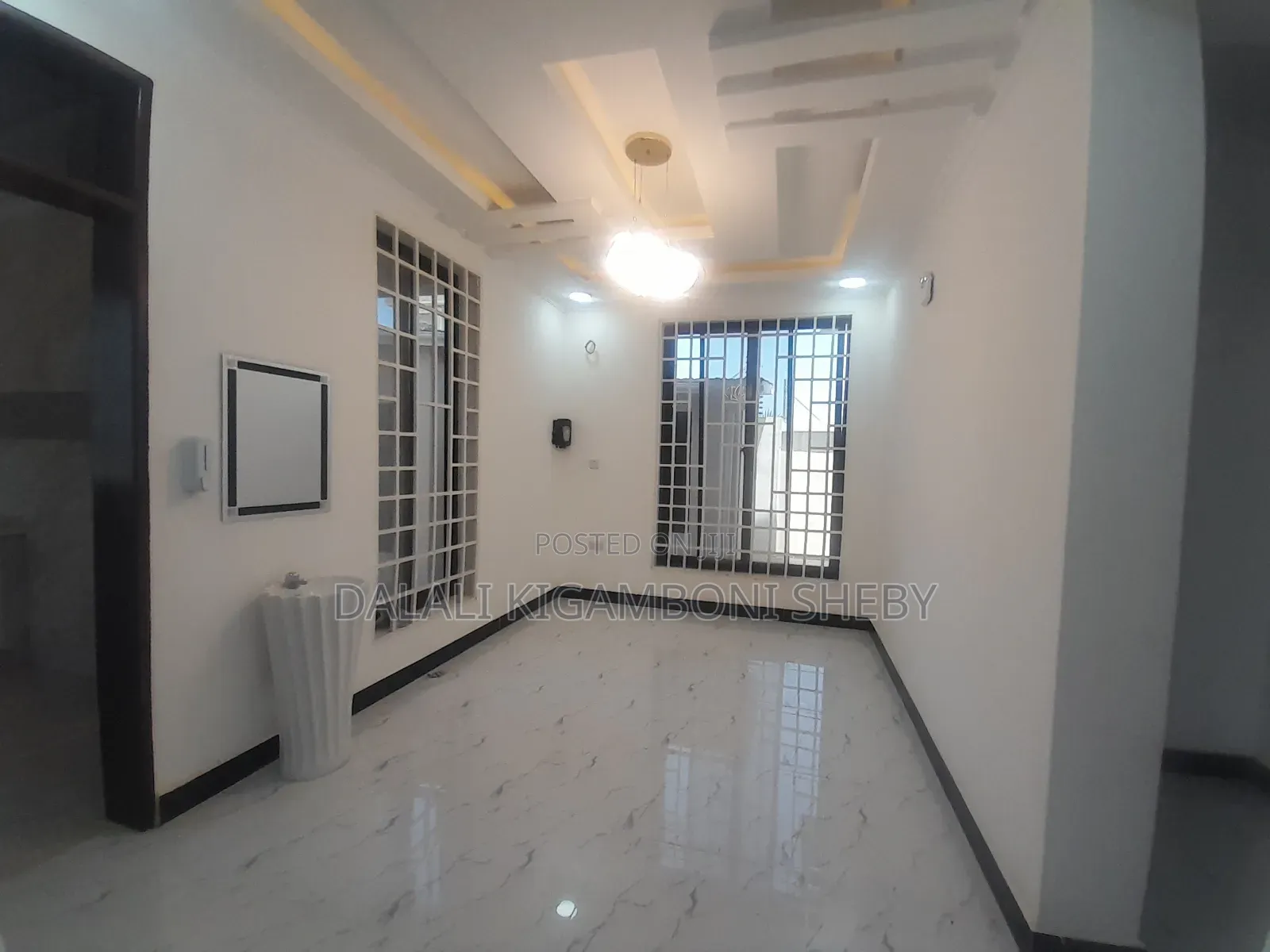 5bdrm House in Kigamboni Kisota for sale