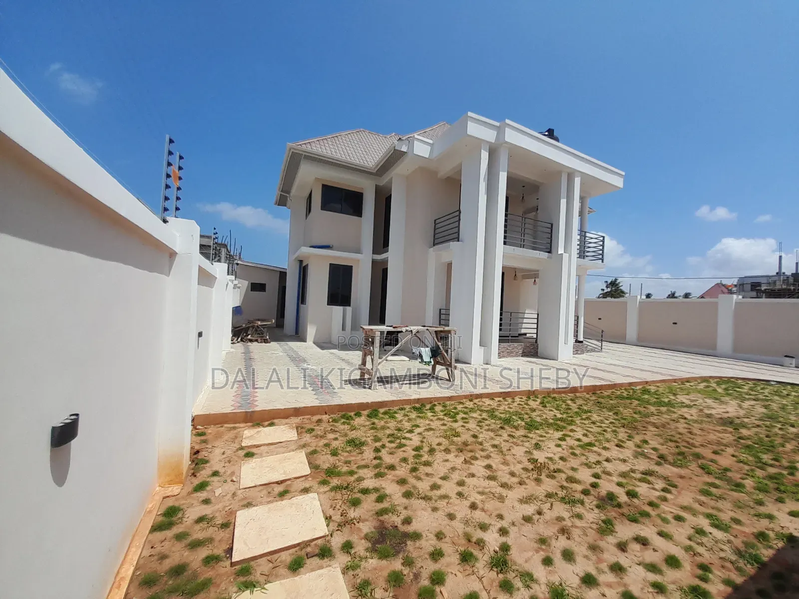 5bdrm House in Kigamboni Kisota for sale
