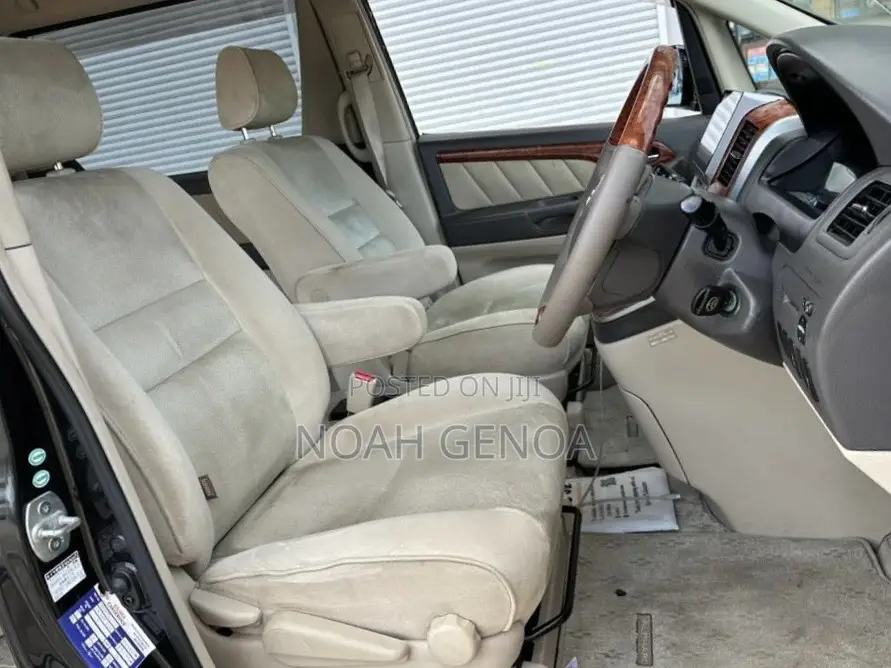 Toyota Alphard 2.4 Petrol AWD 2005 Black