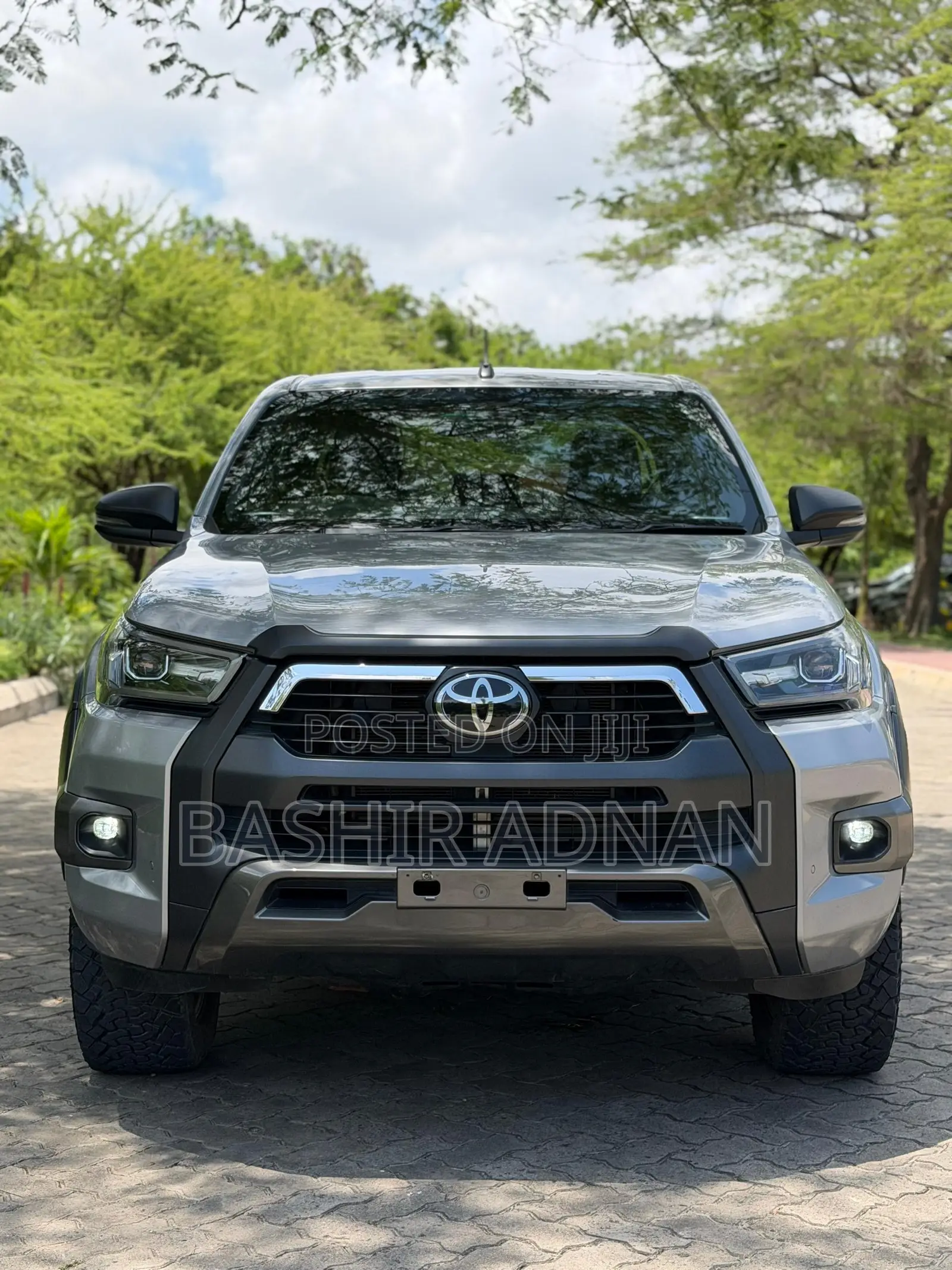 Toyota Hilux Revo Double Cab Deisel 2.8 AWD 2021 Silver