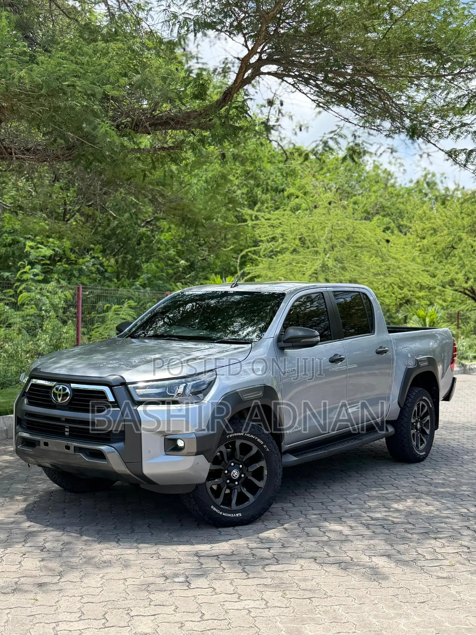Toyota Hilux Revo Double Cab Deisel 2.8 AWD 2021 Silver