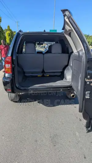 Toyota RAV4 Automatic 2003 Black
