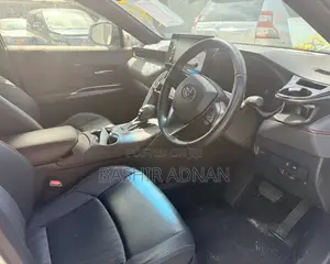 Toyota Harrier 2.0 2021 White
