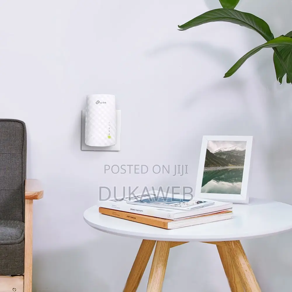 Tp-Link Re200 Ac750 Wi-Fi Range Extender – Brand New