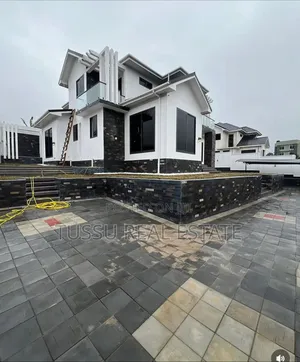 5bdrm House in Goba, Kinondoni for sale