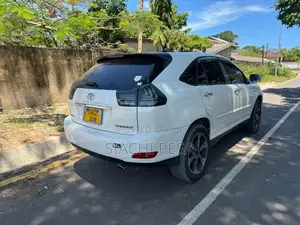 Toyota Harrier 2005 White