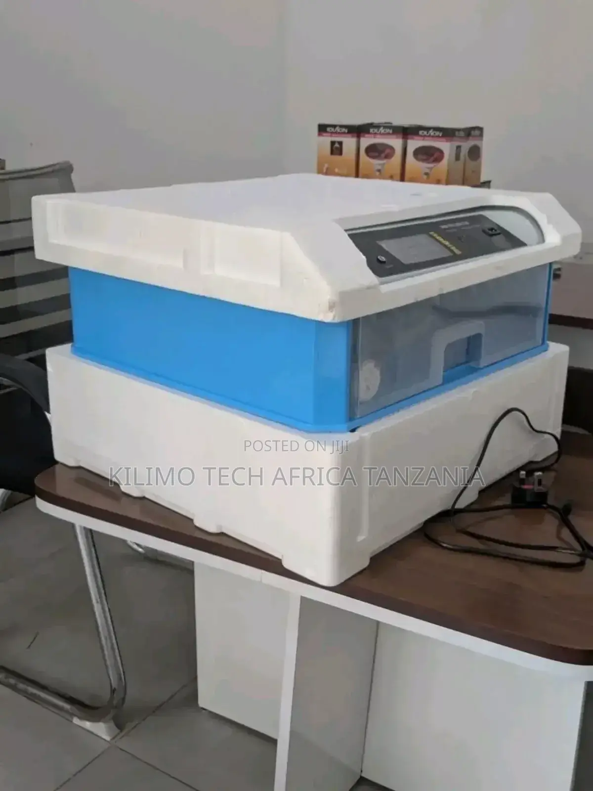 Mashine Ya Kutotoleshea Vifaranga ( Incubator)