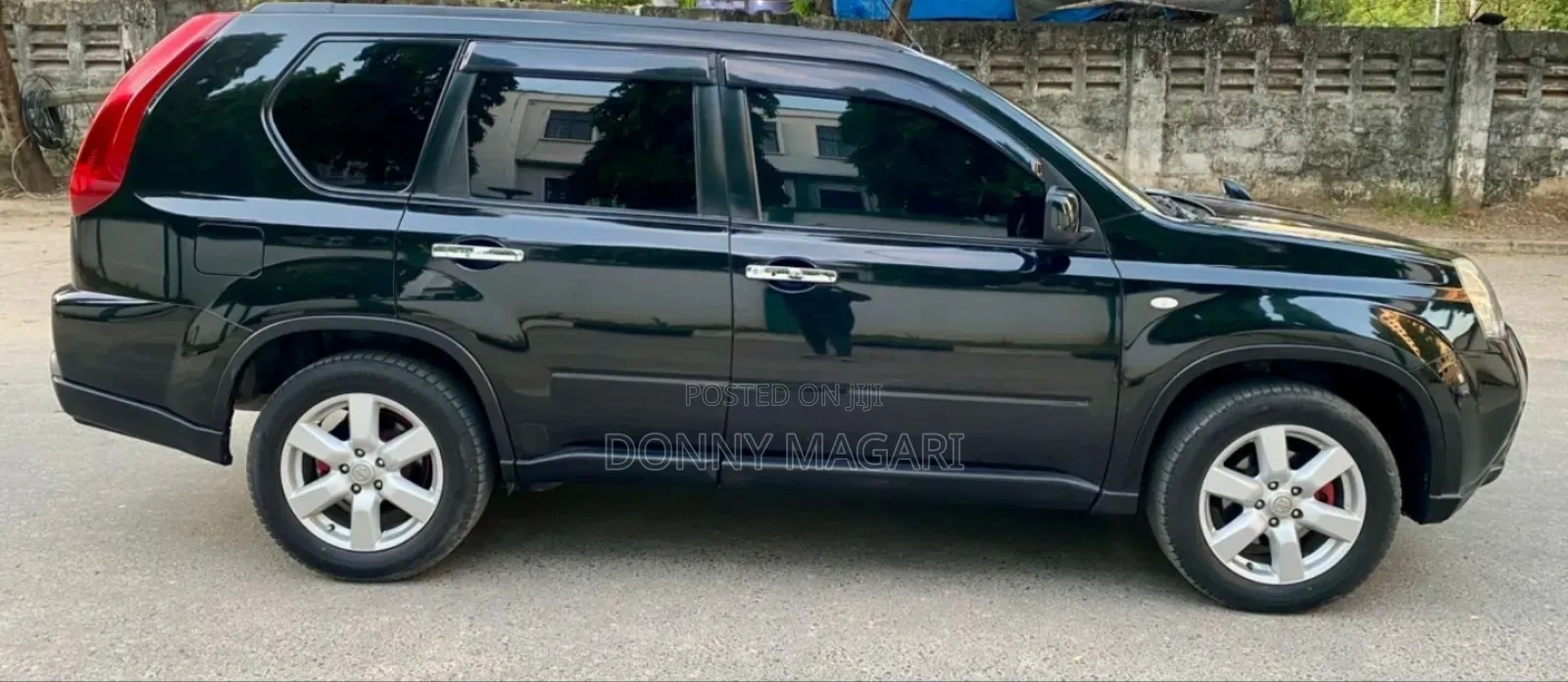 Nissan X-Trail 2012 Black