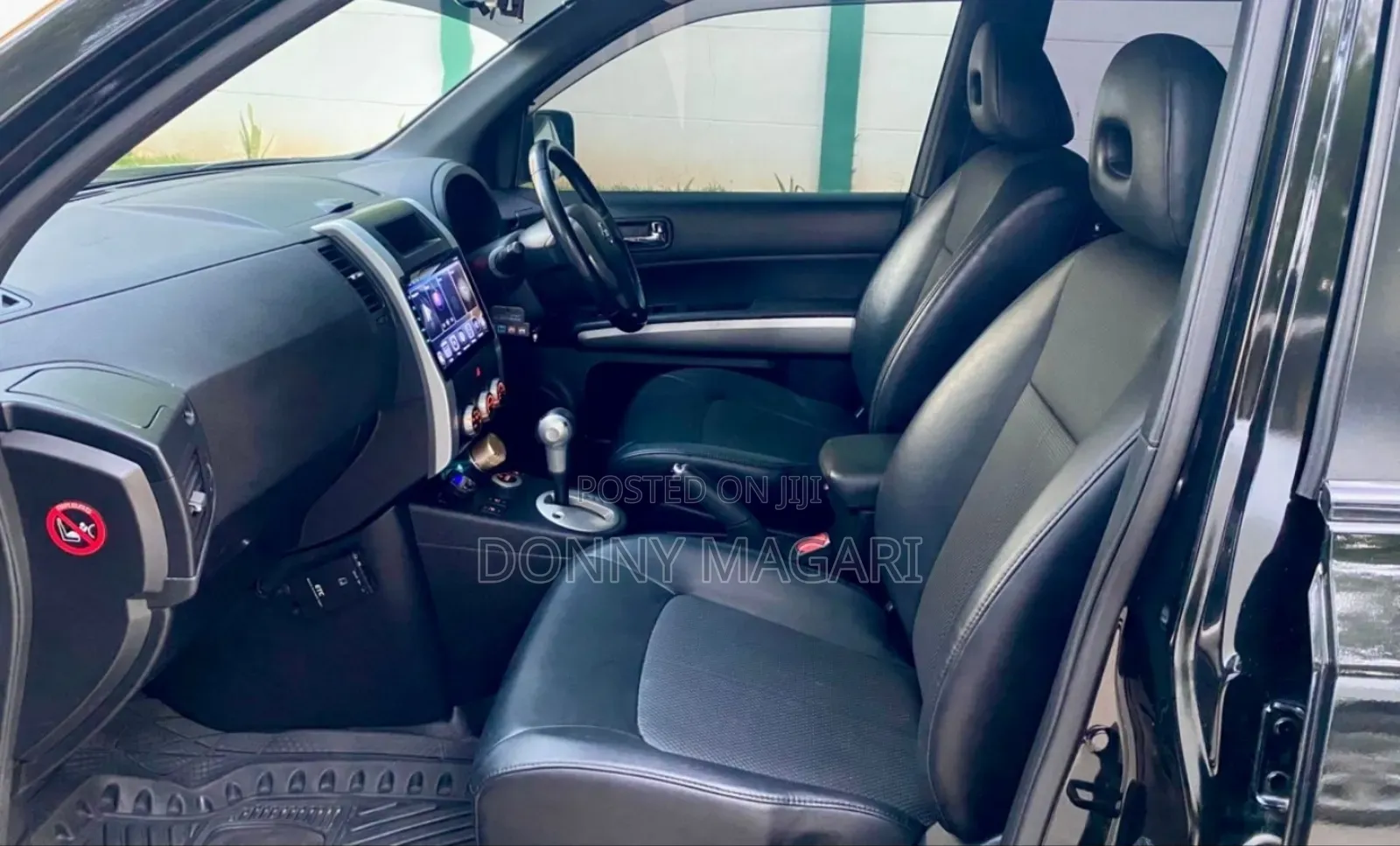 Nissan X-Trail 2012 Black
