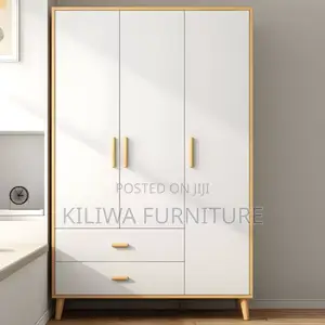 Kabati Three Doors