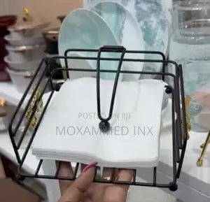 Tissue Holder