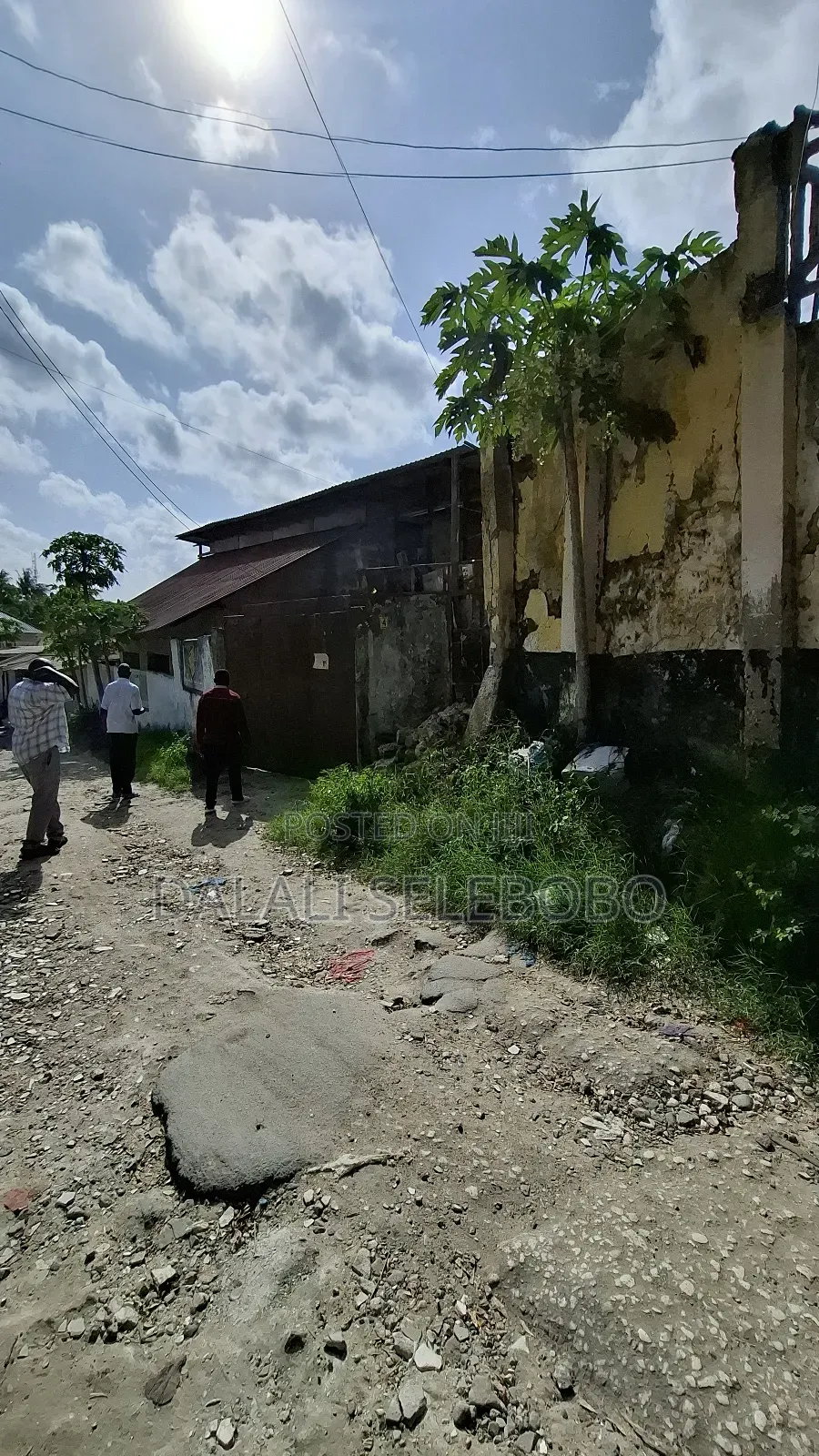 Plot 4 Dry Port (Factory) It Looking Main Road